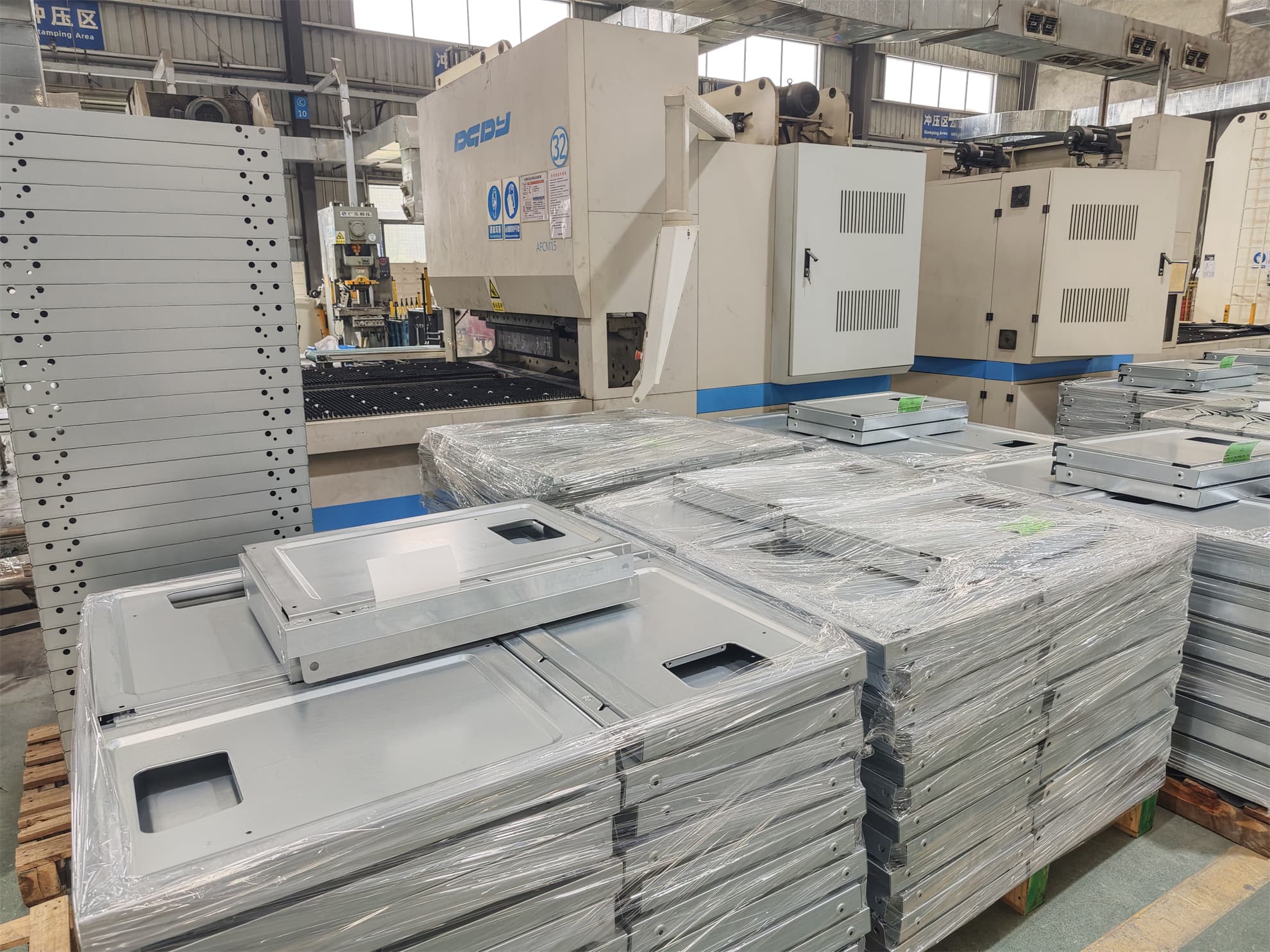 Sheet metal processing factory
